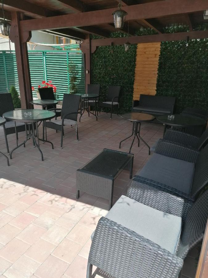 Ana Boutique Alba Iulia Exterior foto